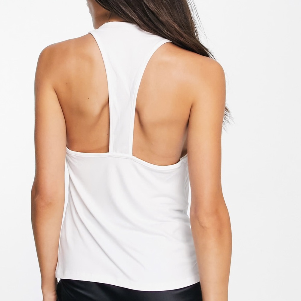 NWT Free People Everyday Tank White Racerback Scoop Neck Slouchy Lightweight M - Picture 3 of 10